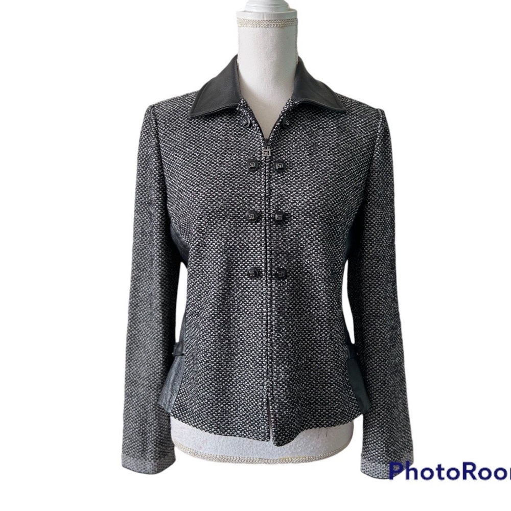 St John Collection vintage santana knit and leather jacket blazer Size 8